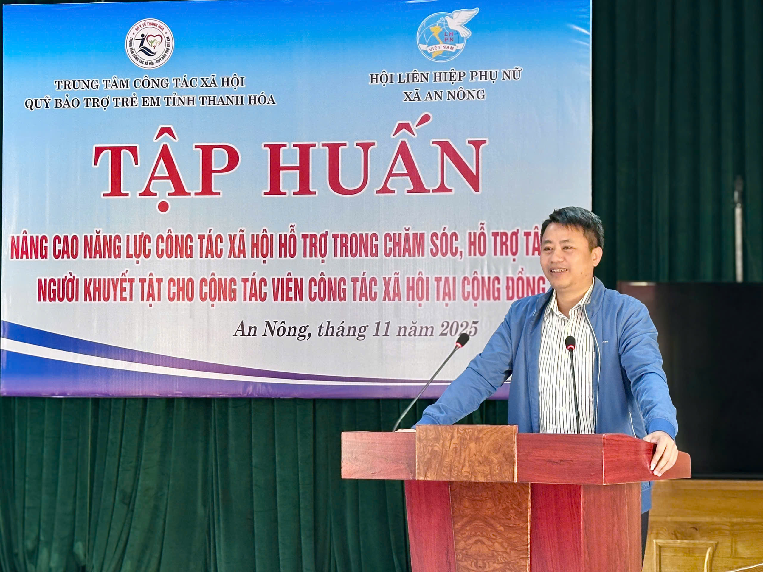 Anh-tin-bai