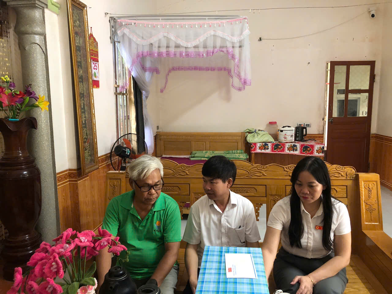 Anh-tin-bai