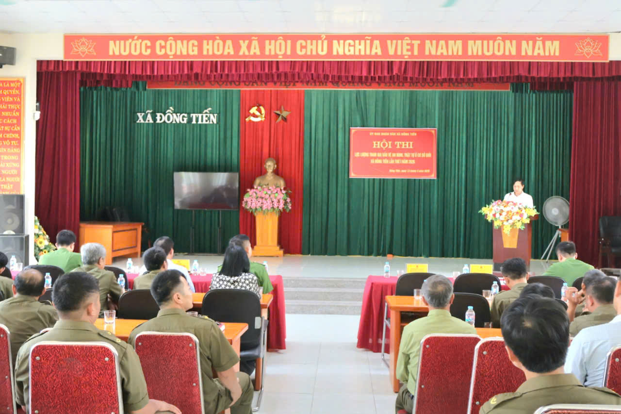 XÃ ĐỒNG TIẾN TỔ CHỨC HỘI THI LỰC LƯỢNG THAM GIA BẢO VỆ ANTT CƠ SỞ GIỎI CẤP XÃ LẦN THỨ NHẤT