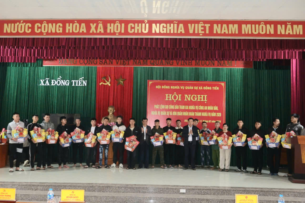 ​XÃ ĐỒNG TIẾN TỔ CHỨC HỘI NGHỊ PHÁT LỆNH GỌI CÔNG DÂN THAM GIA NVCA ND VÀ NHẬP NGŨ NVQS NĂM 2026