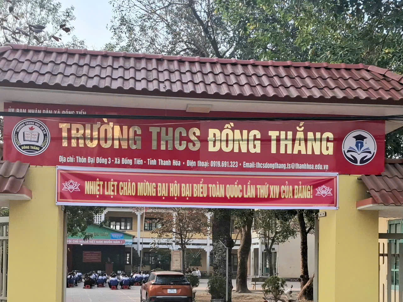 Anh-tin-bai
