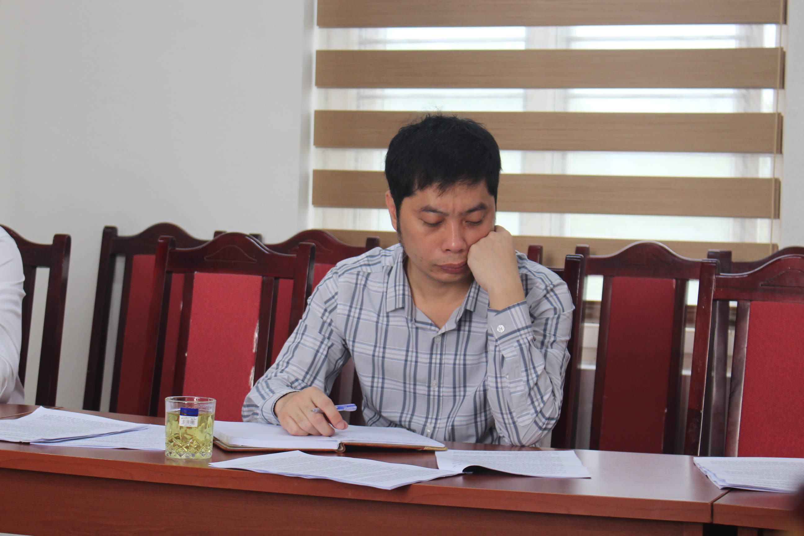 Anh-tin-bai