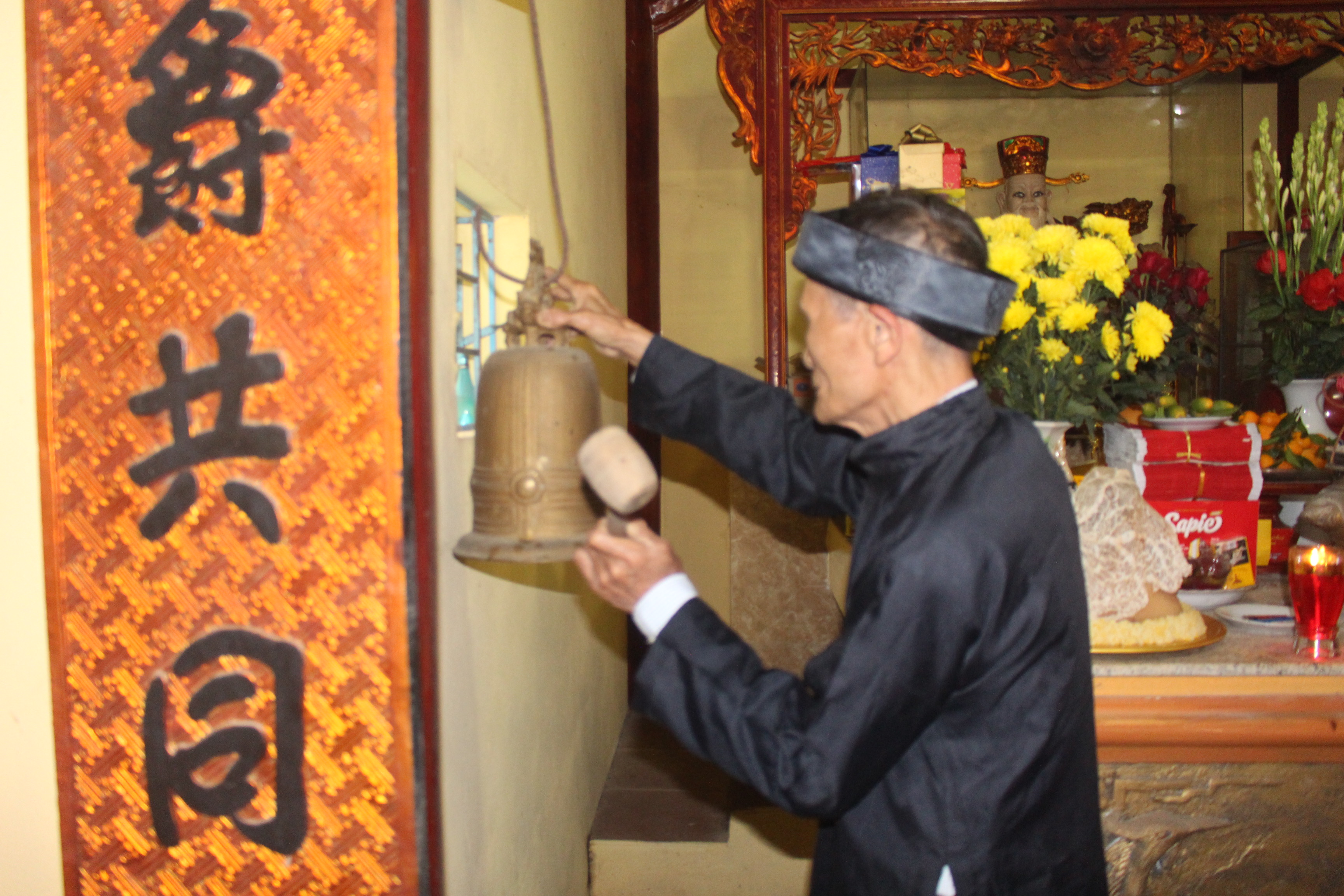Anh-tin-bai
