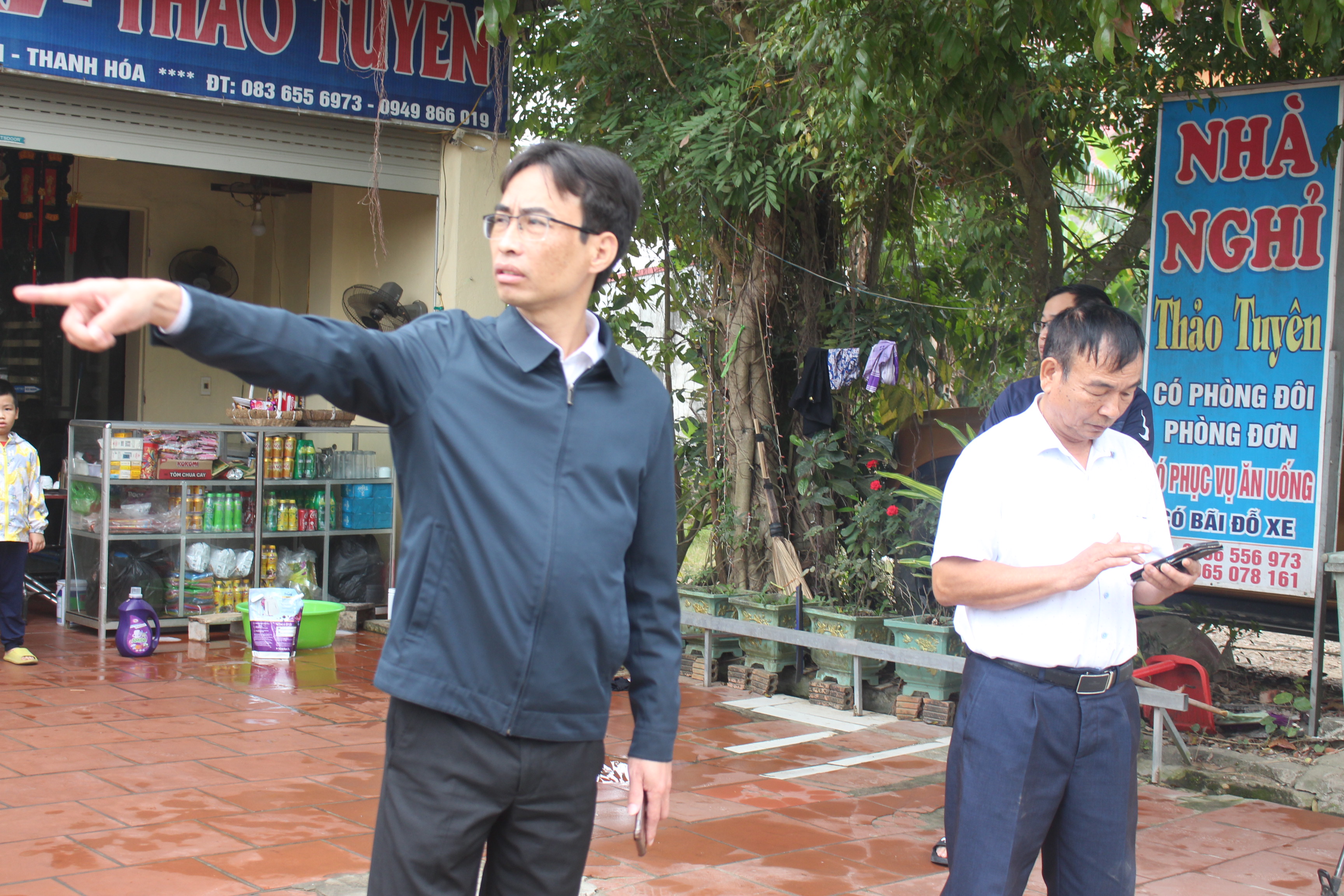 Anh-tin-bai