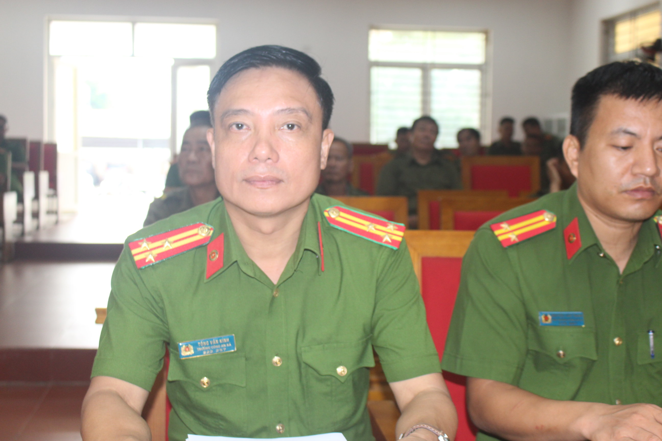 Anh-tin-bai