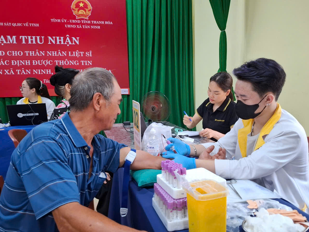 Anh-tin-bai