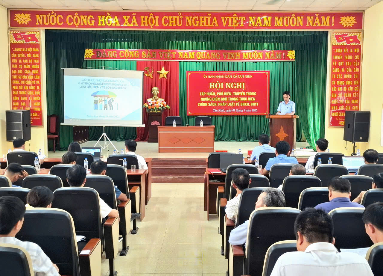 Hội nghị tập huấn, phổ biến, truyền thông những điểm mới trong thực hiện chính sách, pháp luật về Bảo hiểm xã hội, Bảo hiểm y tế