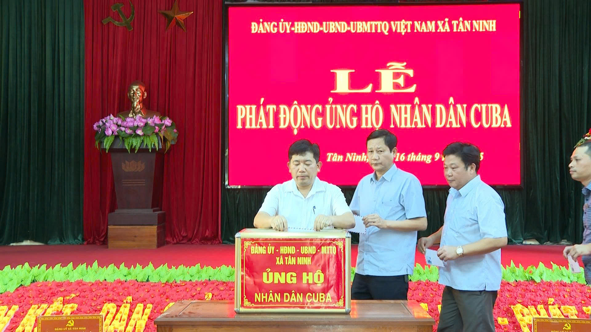 Anh-tin-bai