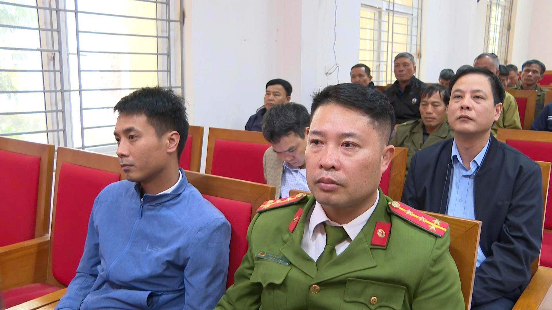 Anh-tin-bai