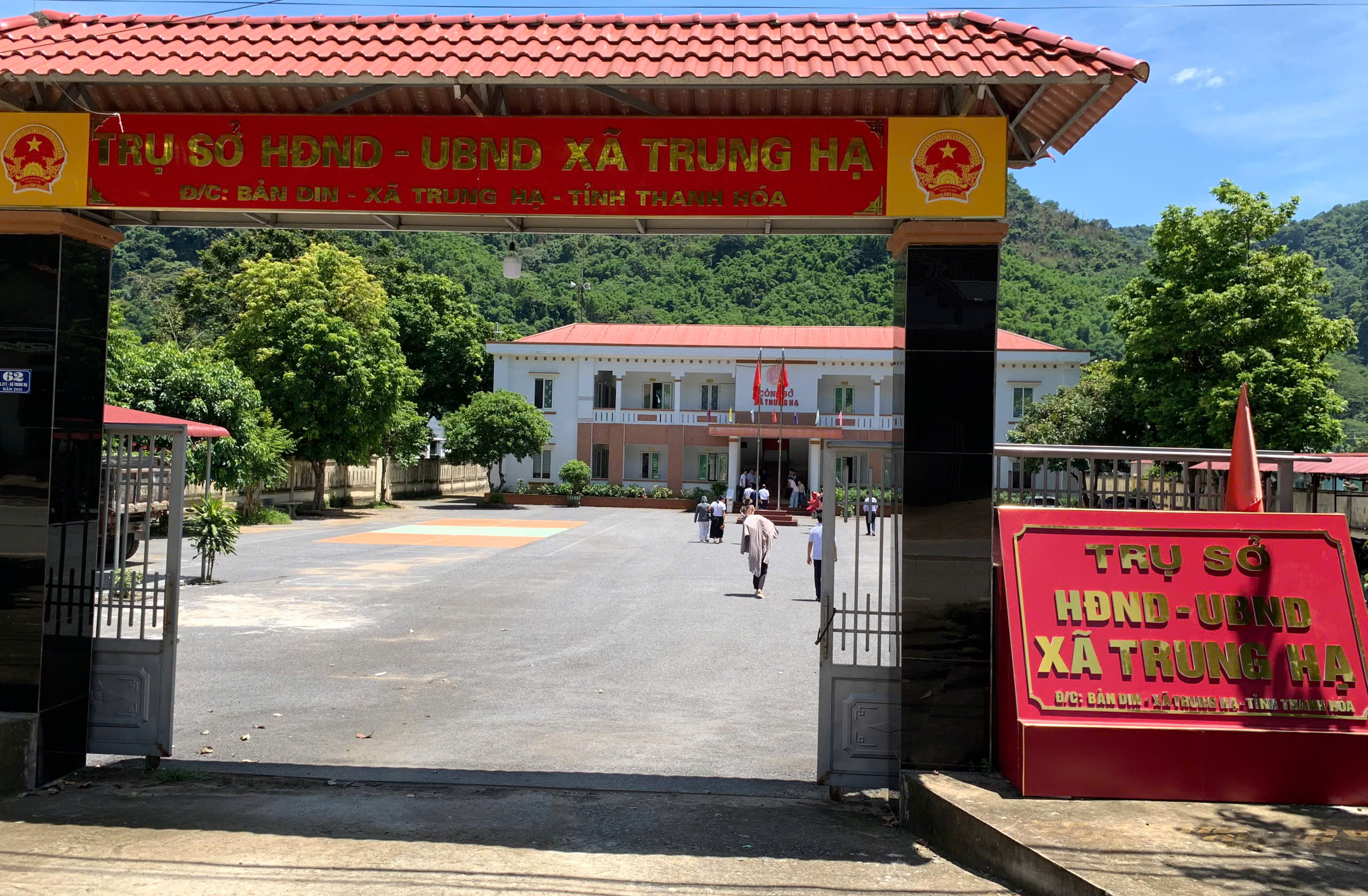 Anh-tin-bai