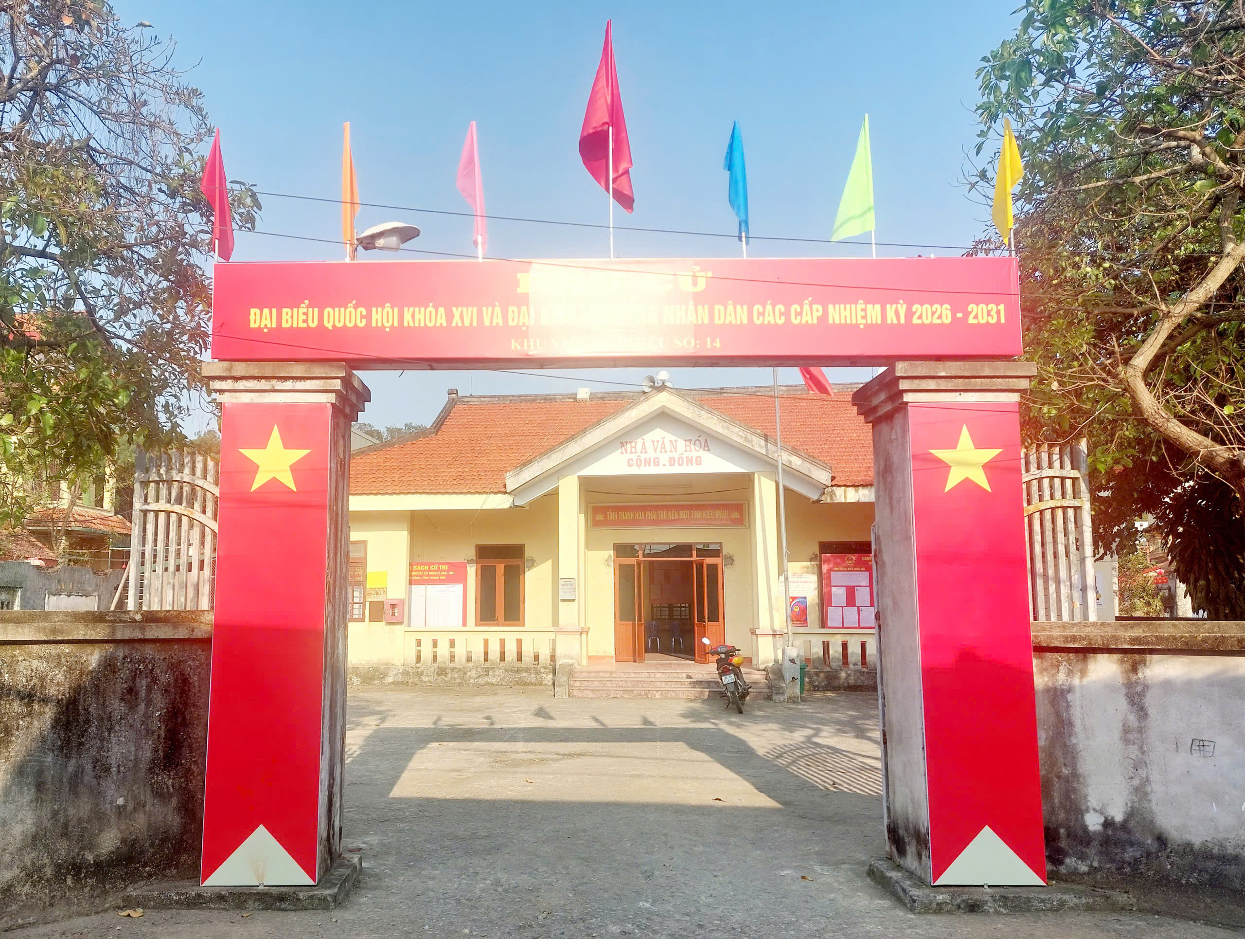 Anh-tin-bai