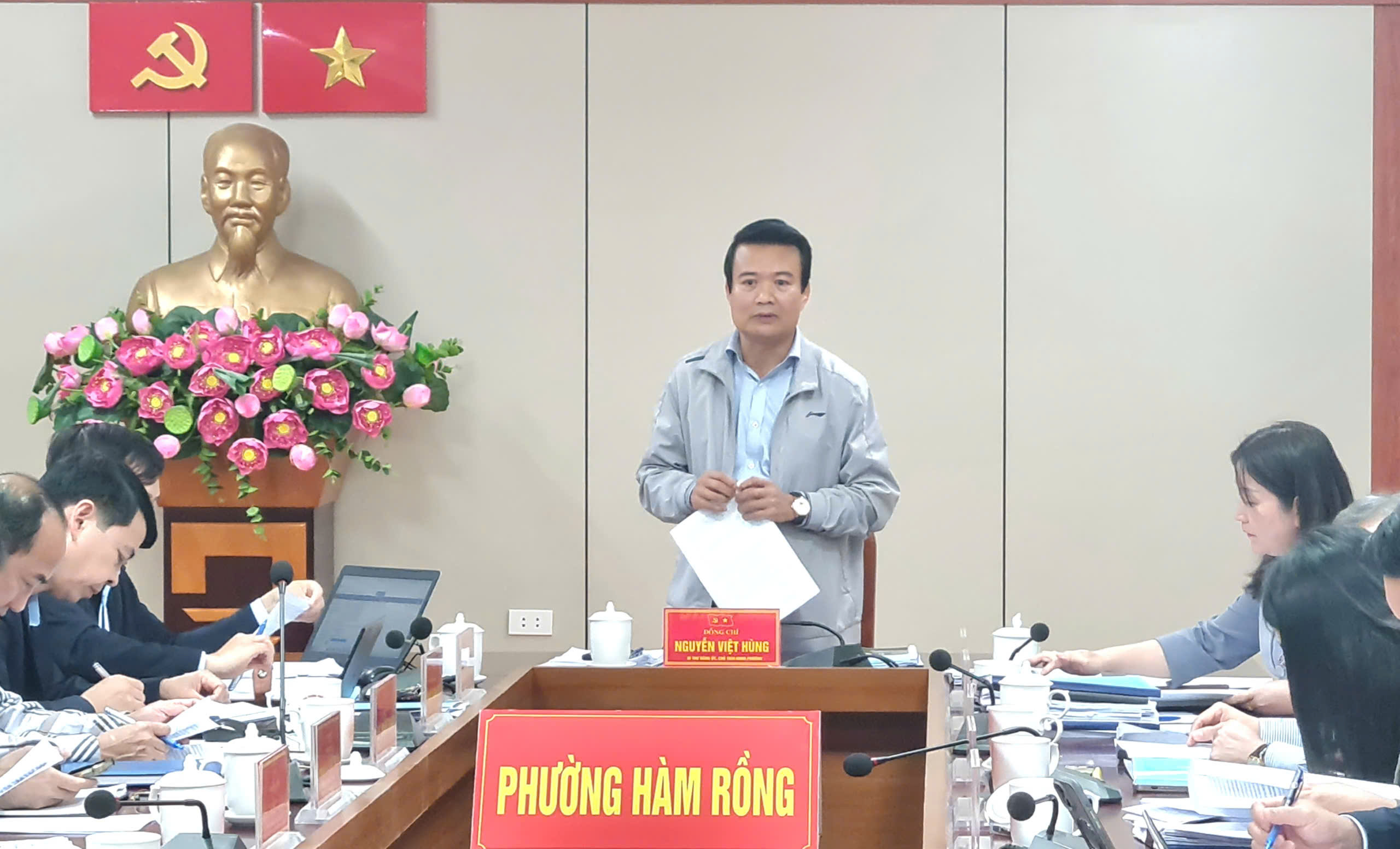Anh-tin-bai