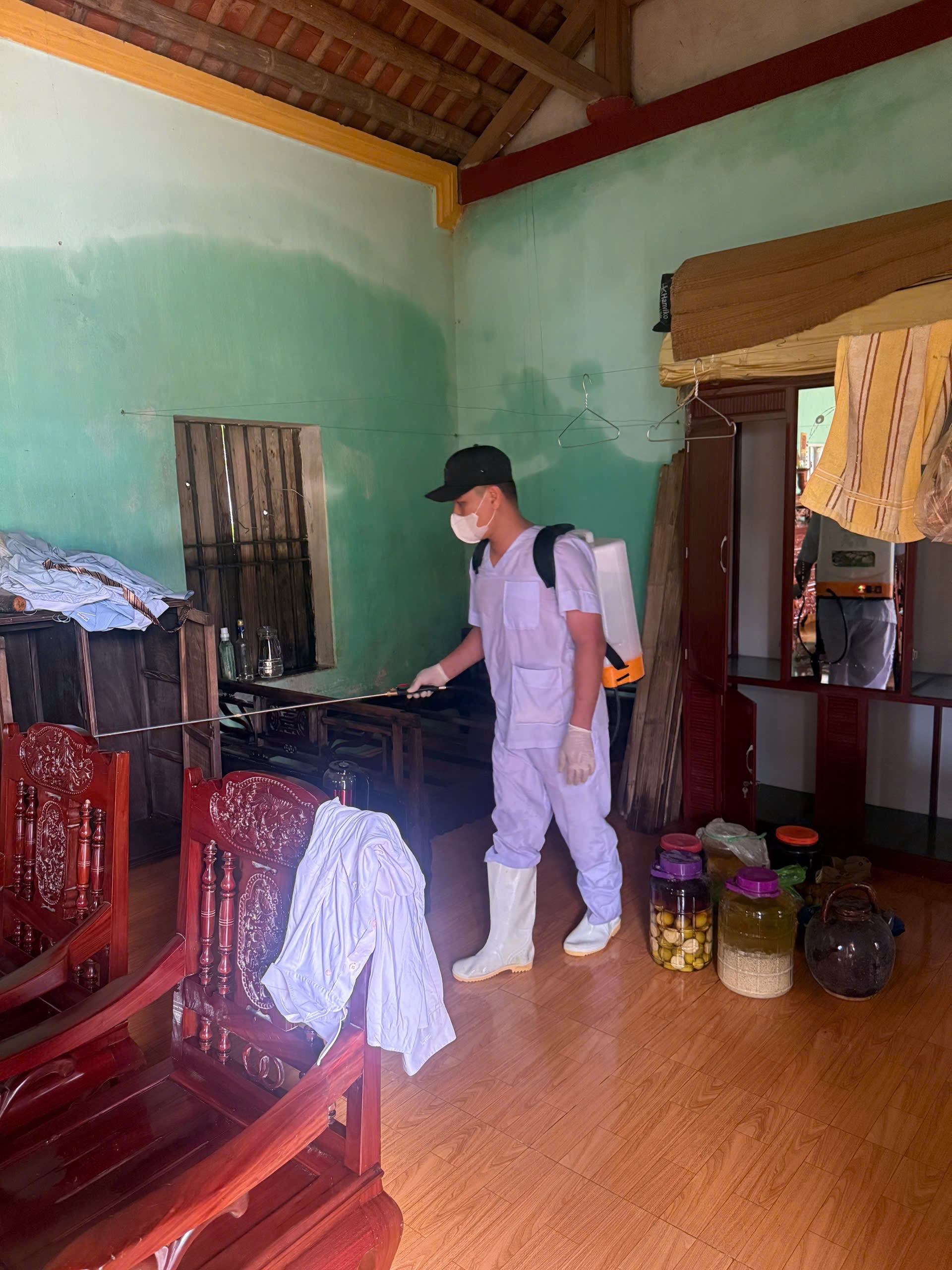 Anh-tin-bai