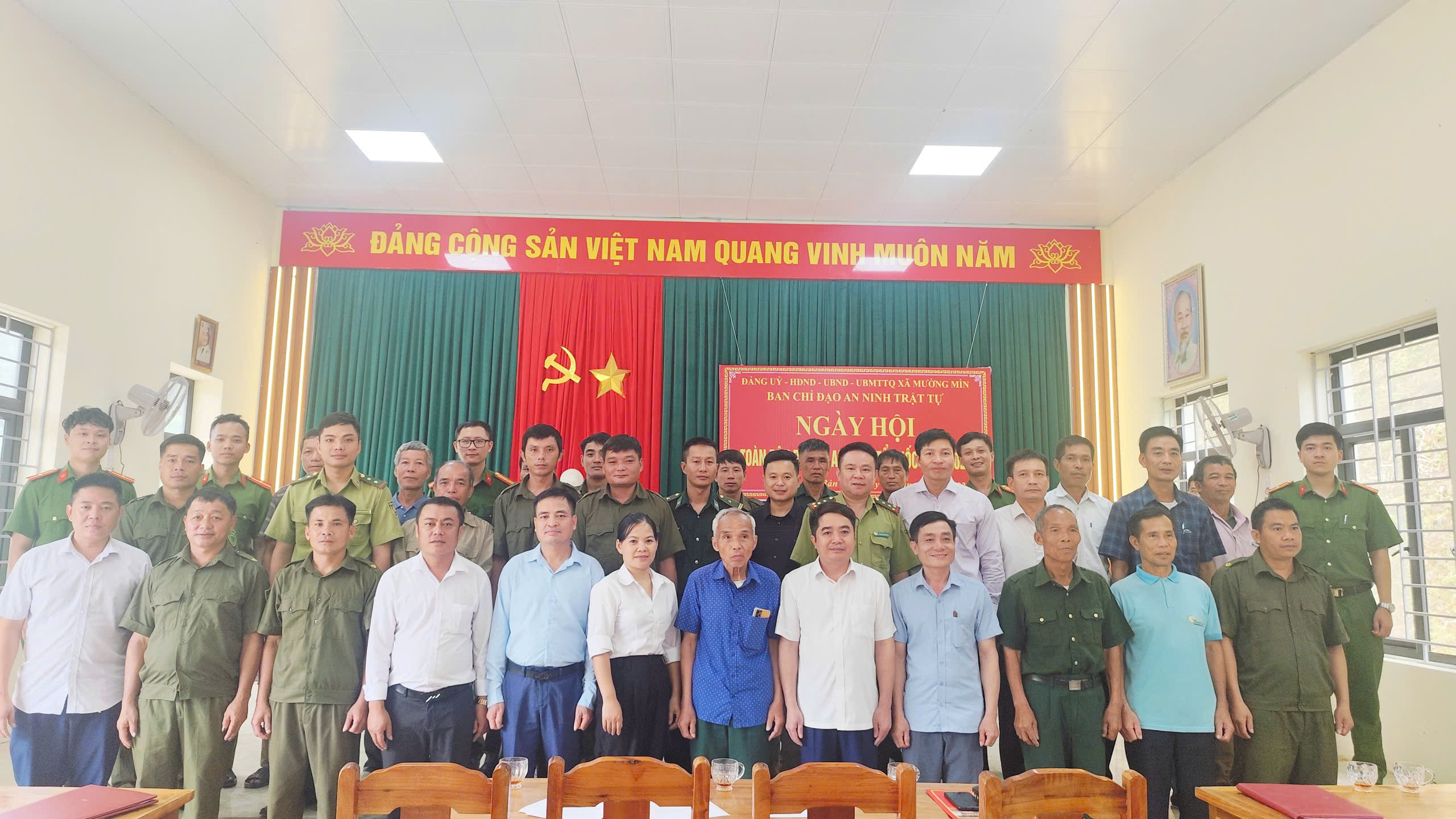 NGÀY HỘI TOÀN DÂN BẢO VỆ AN NINH TỔ QUỐC NĂM 2025 XÃ MƯỜNG MÌN.
