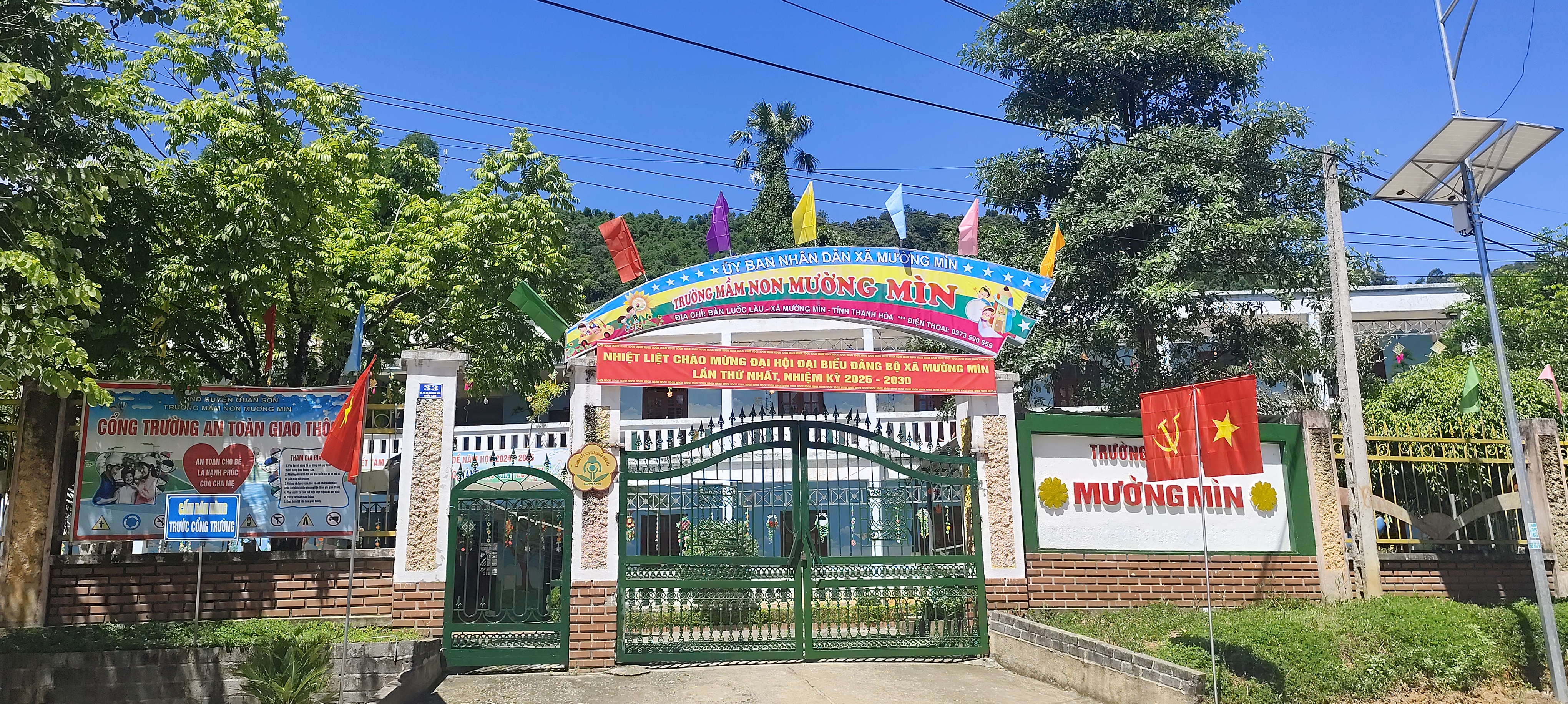 Anh-tin-bai