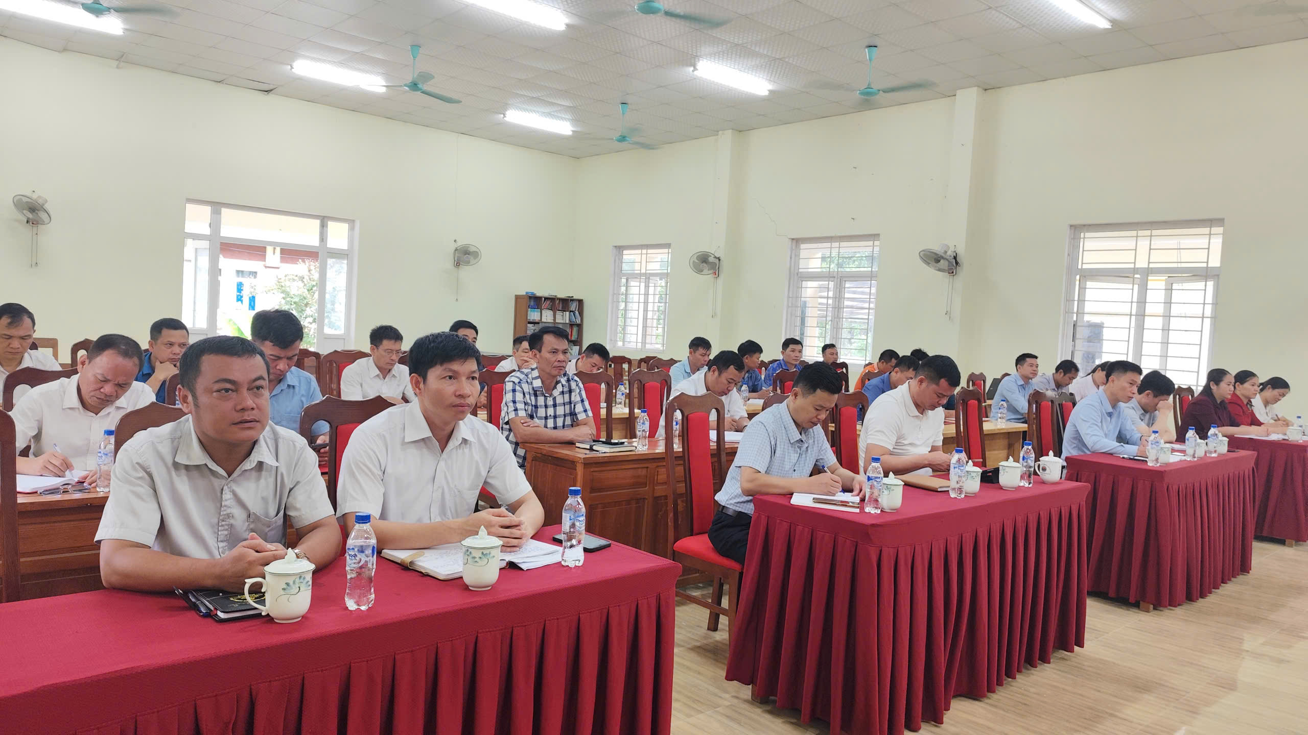 HỘI NGHỊ CÔNG TÁC TỔ CHỨC ĐẠI HỘI ĐẢNG BỘ XÃ LẦN THỨ I, NHIỆM KỲ 2025-2030.