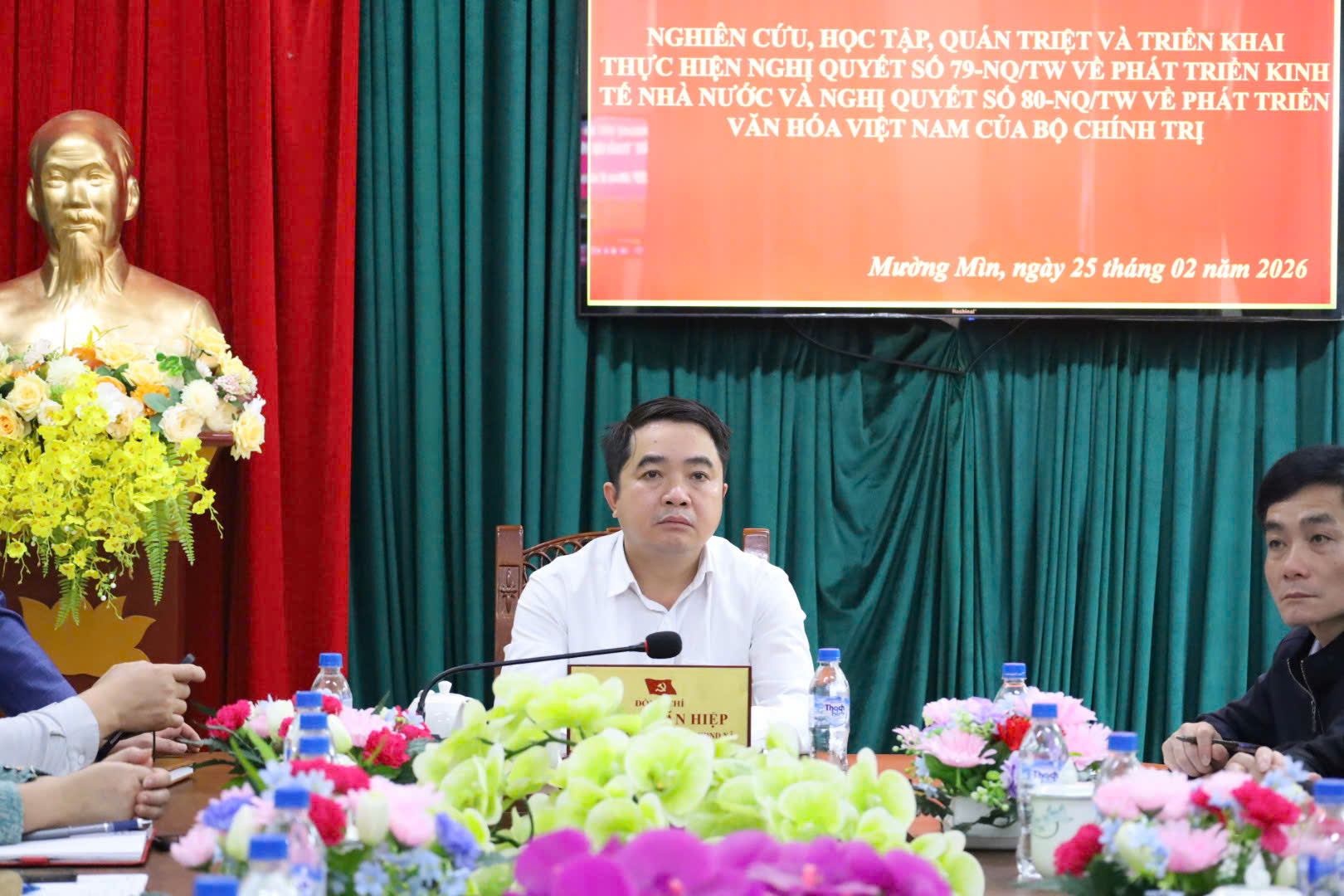 Xã Mường Mìn tham dự Hội nghị toàn quốc nghiên cứu, học tập, quán triệt và triển khai thực hiện các Nghị quyết của Bộ Chính trị