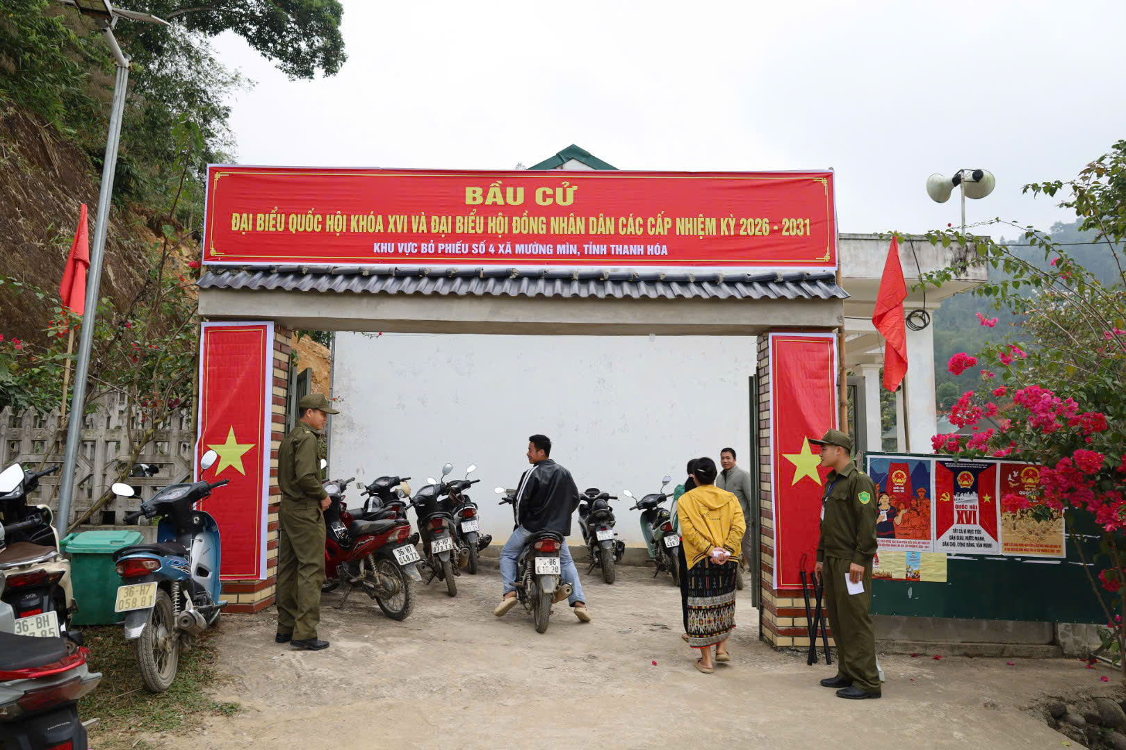 Anh-tin-bai