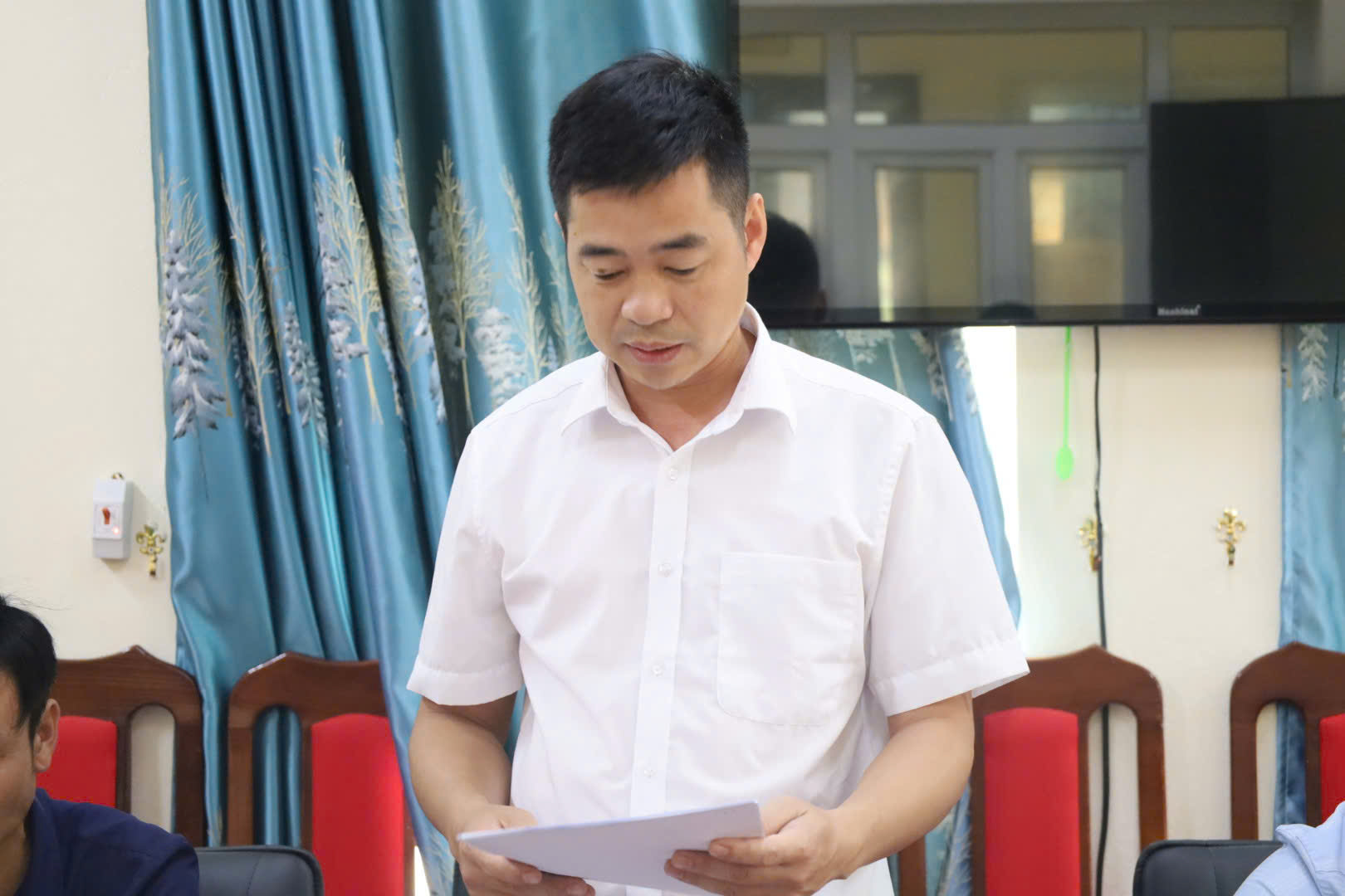 Anh-tin-bai