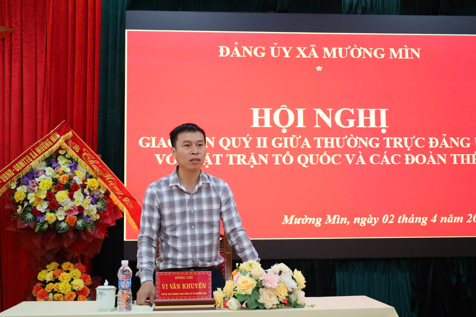 Anh-tin-bai