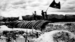 Bài học cuộc sống từ quyết định của tướng Giáp tại Điện Biên Phủ 1954