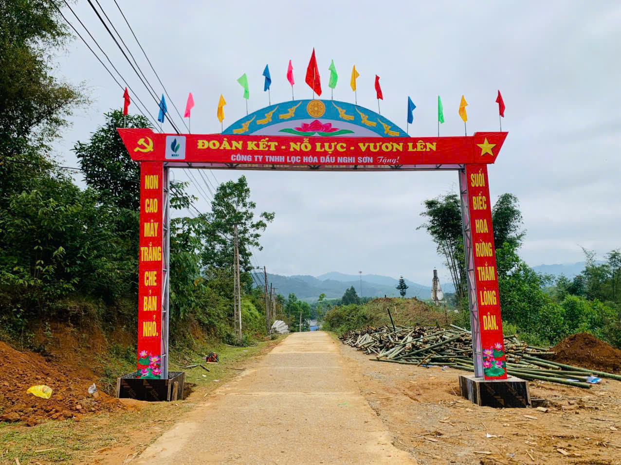 Anh-tin-bai