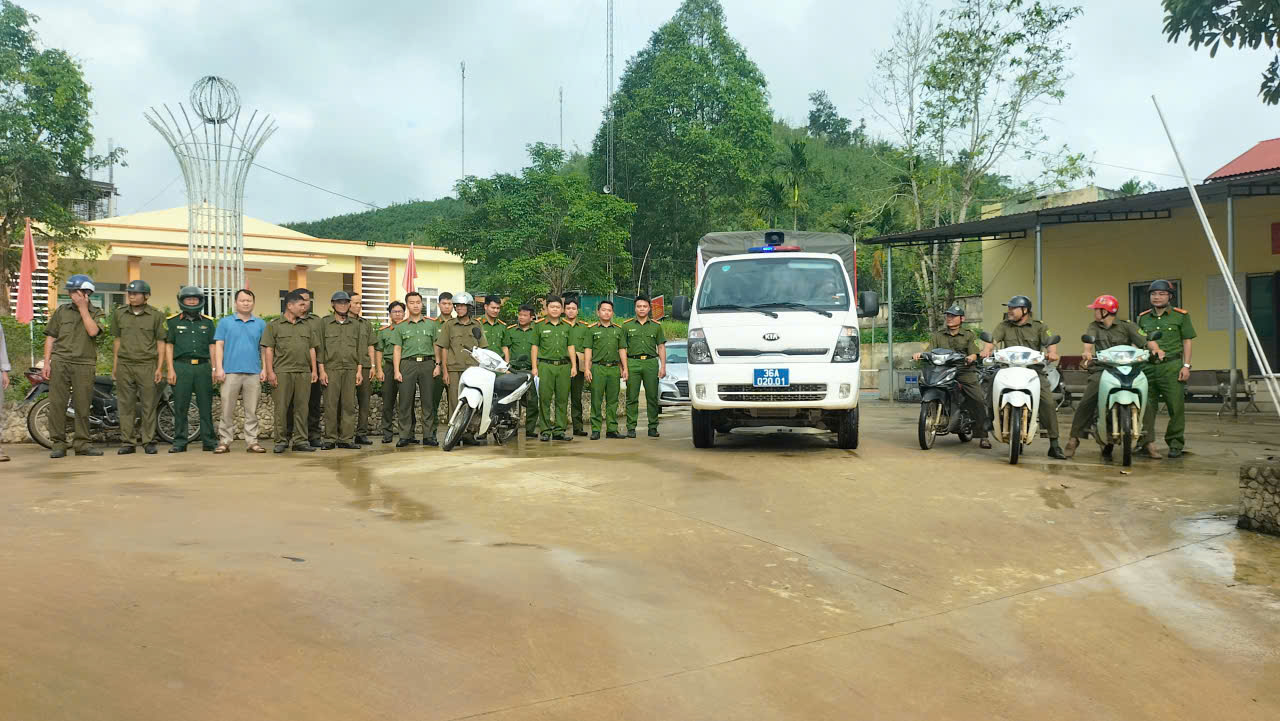 LỄ RA QUÂN TRIỂN KHAI KẾ HOẠCH VỀ CAO ĐIỂM THIẾT LẬP TRẬT TỰ CÔNG CỘNG, TRẬT TỰ ATGT TRÊN ĐỊA BÀN XÃ NĂM 2026.