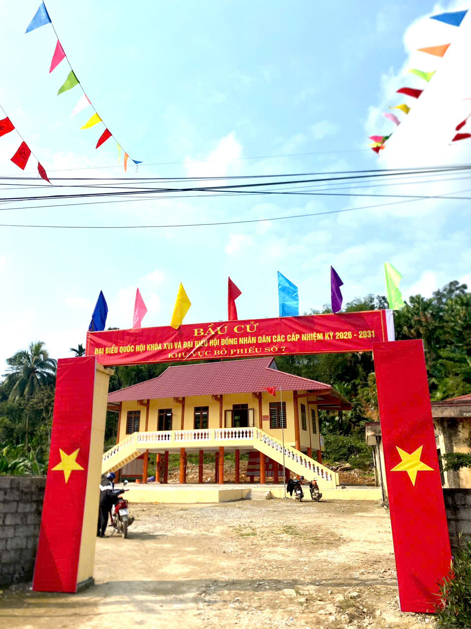 Anh-tin-bai
