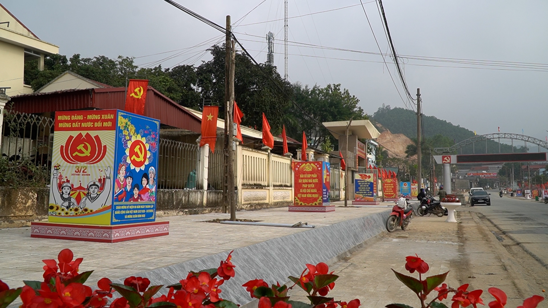 Anh-tin-bai