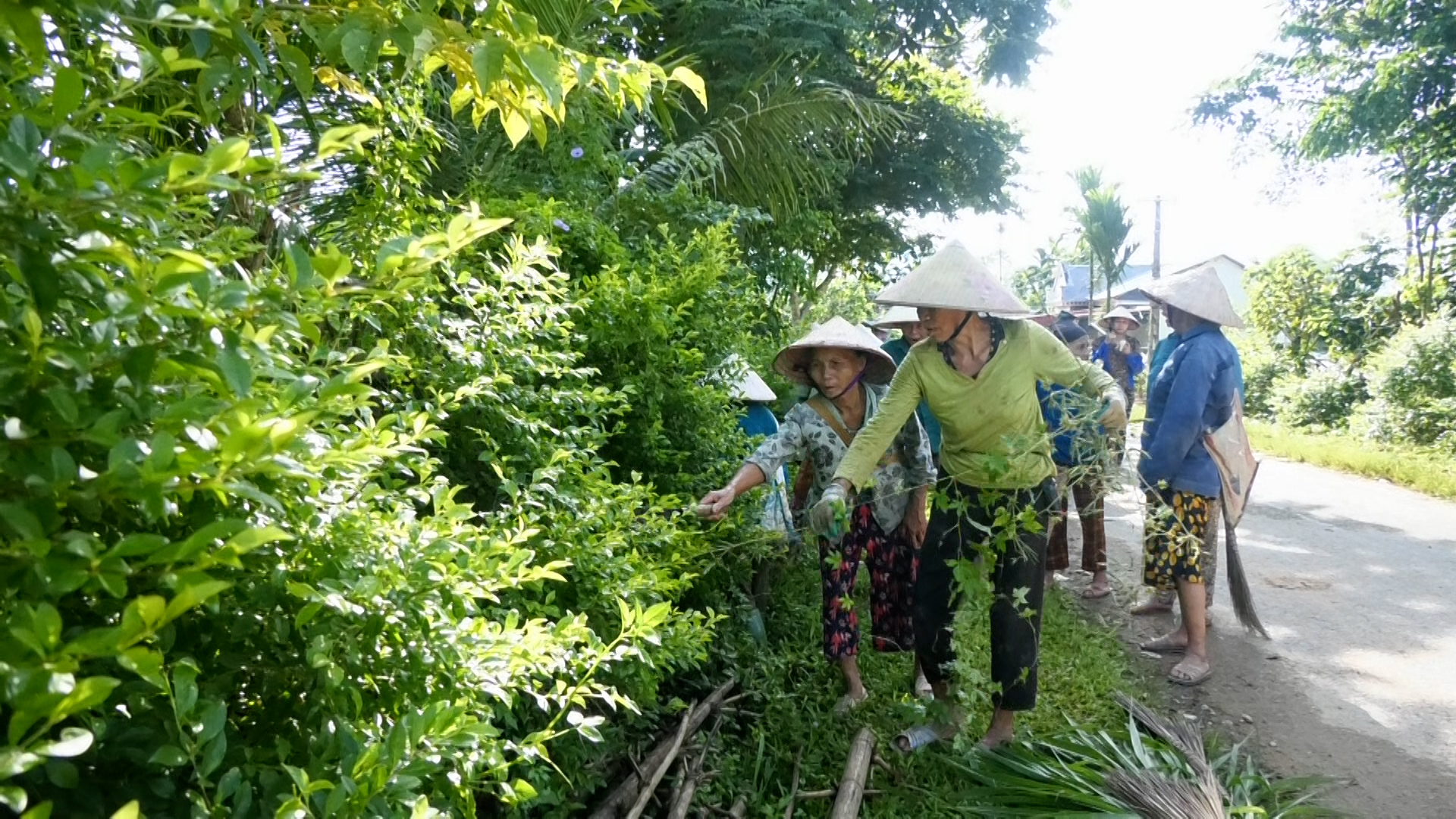 Hội LHPN xã Linh Sơn với các hoạt động thiết thực chào mừng Đại hội Đảng bộ xã