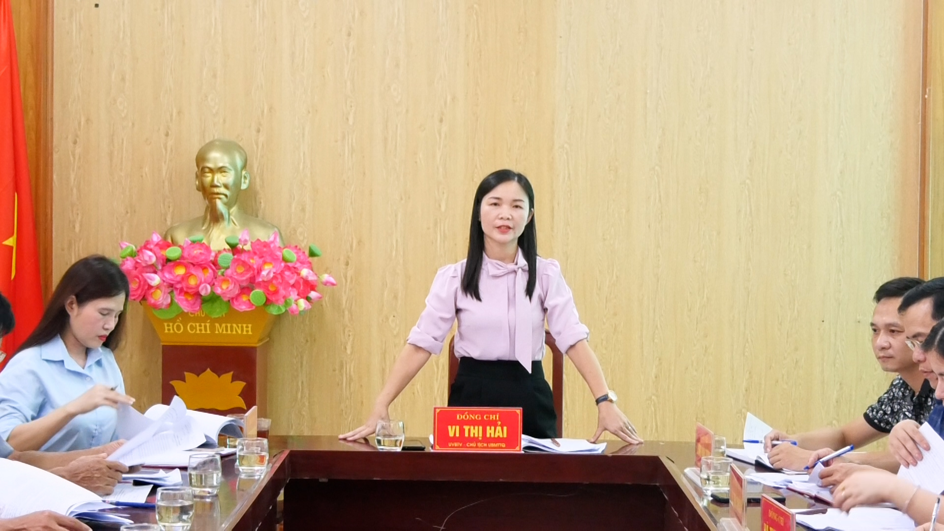 Anh-tin-bai