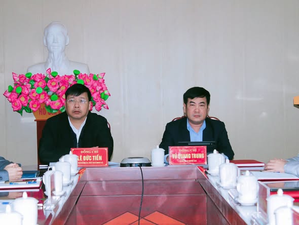 XÃ VĂN PHÚ THAM DỰ HỘI NGHỊ TRỰC TUYẾN TOÀN TỈNH TRIỂN KHAI NHIỆM VỤ NĂM 2026