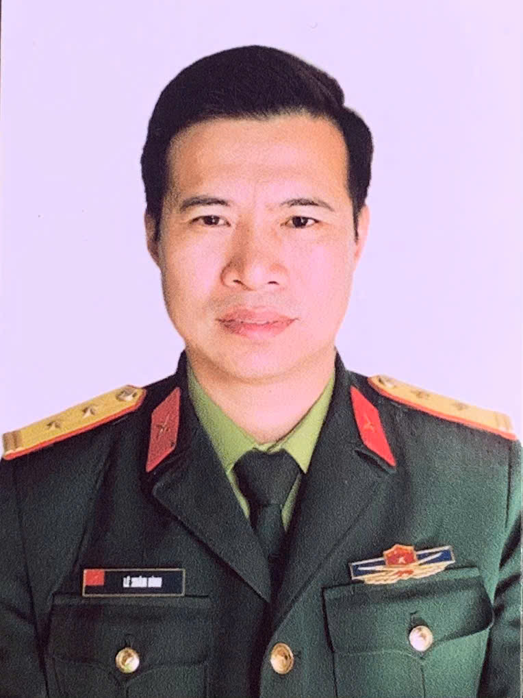 LÊ XUÂN BÌNH 