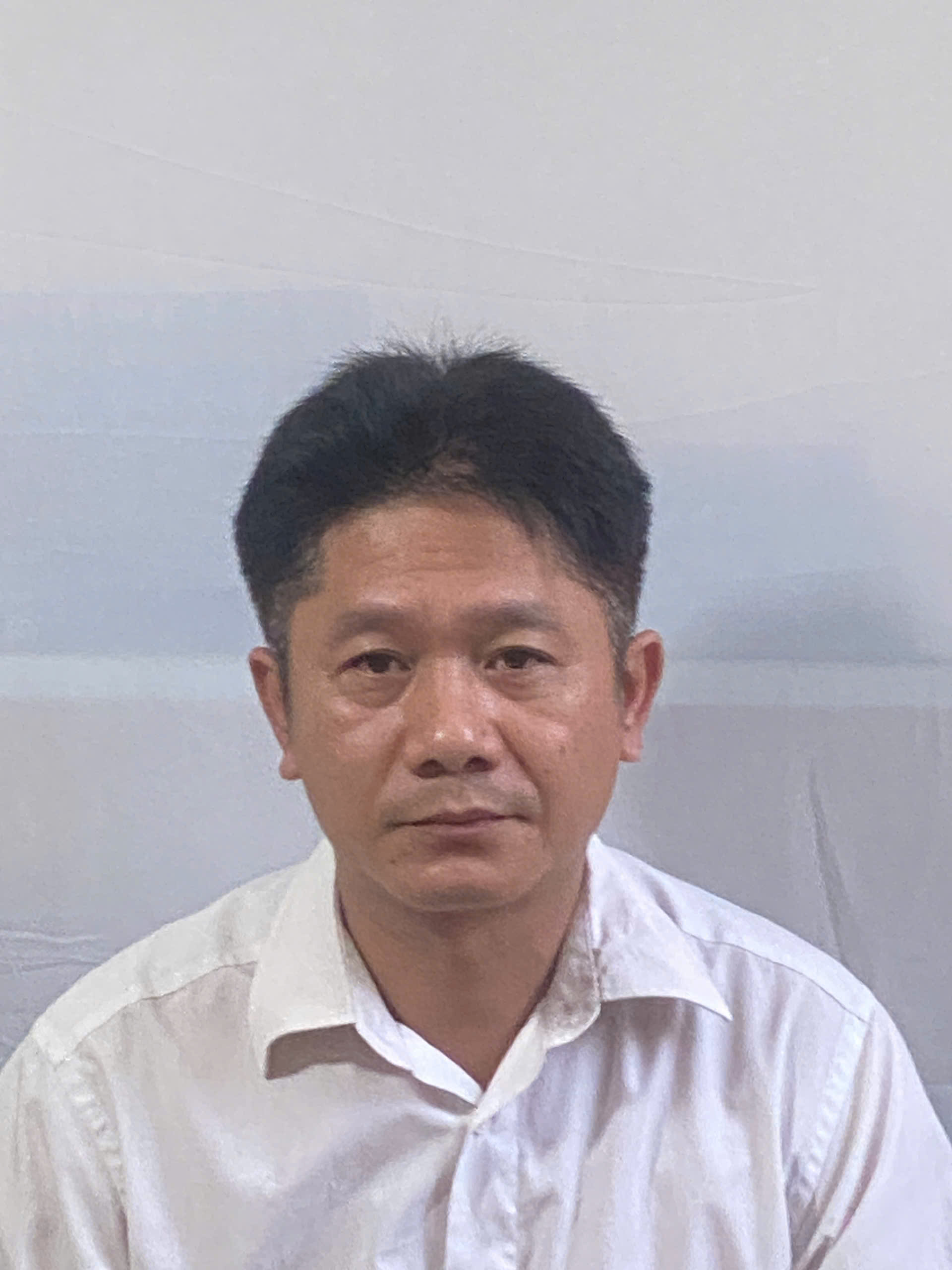 HÀ VĂN HƯNG