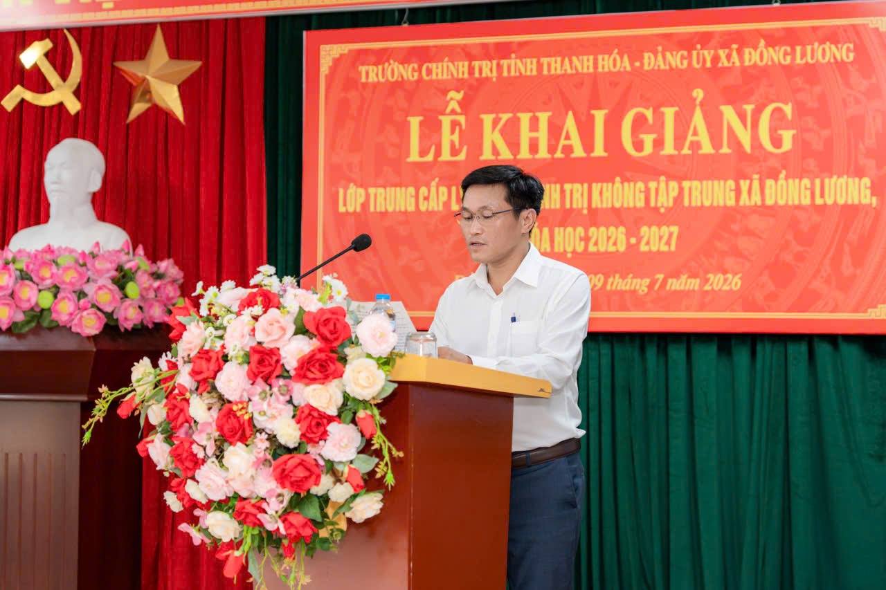 G:\CN\1. CN lớp XÃ ĐỒNG LƯƠNG\Tin KG\Ảnh KG\IMG_9477 Ảnh Học viên phát biểu KG.JPG