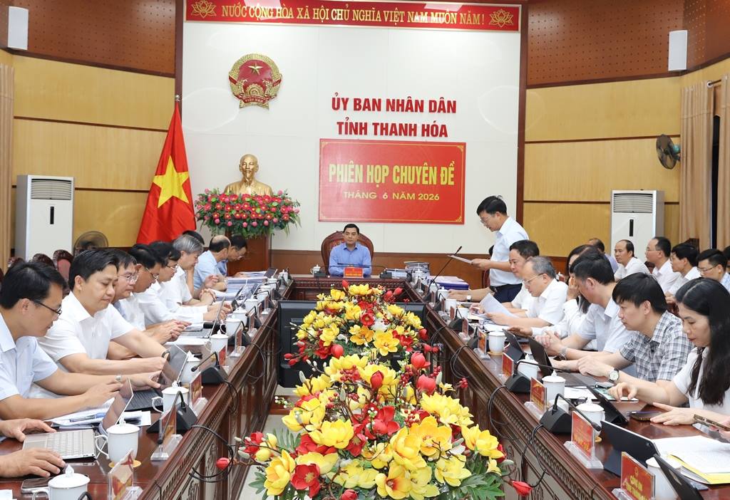UBND tỉnh họp phiên chuyên đề tháng 6/2026 (lần 3), nghe và cho ý kiến vào một số nội dung quan trọng về tình hình kinh tế - xã hội của tỉnh