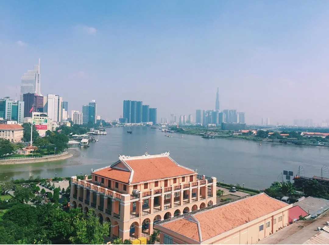 Toàn cảnh Bến Nhà Rồng