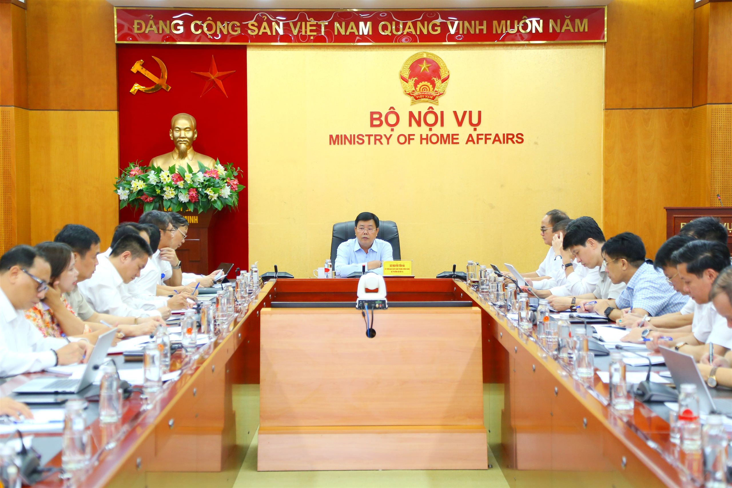 Bộ trưởng Nguyễn Tiến Hải: Dồn sức “làm ngày, làm đêm”, đẩy nhanh tiến độ hoàn thành nhiệm vụ xây dựng cơ sở dữ liệu