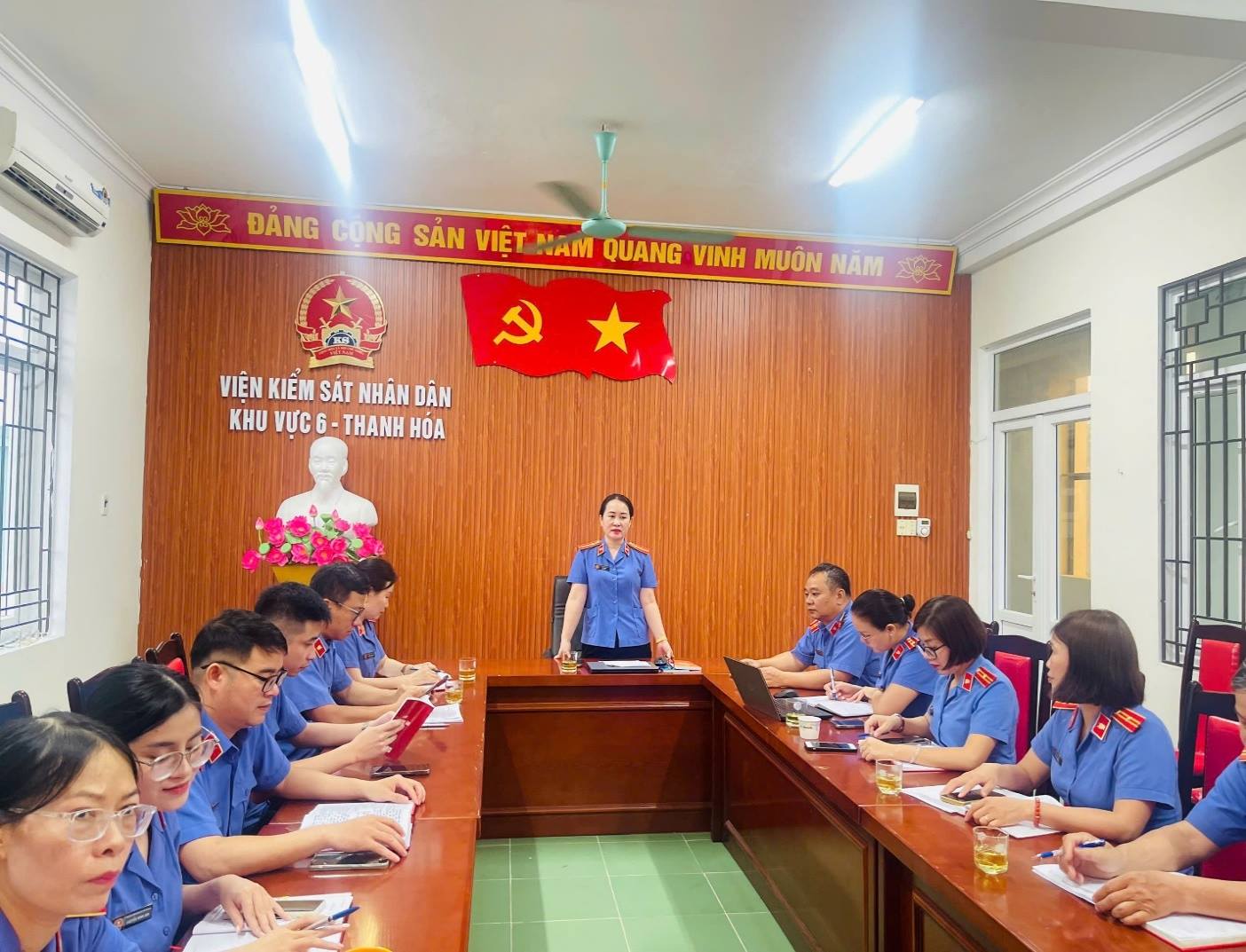 VKSND khu vực 6 triển khai, áp dụng có hiệu quả các văn bản chỉ đạo về tăng cường sự lãnh đạo, chỉ đạo công tác đảm bảo trật tự an toàn giao thông
