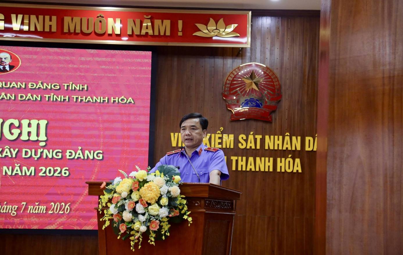 F:\THU (PTCCB)\PHÒNG TCCB\Tin bài\Trao tặng 30 năm tuổi đảng\ảnh đã chọn\1785460677523_6672673822998818881_6672673822998818881_af67ea15a061941d992a293e58edb389.jpg