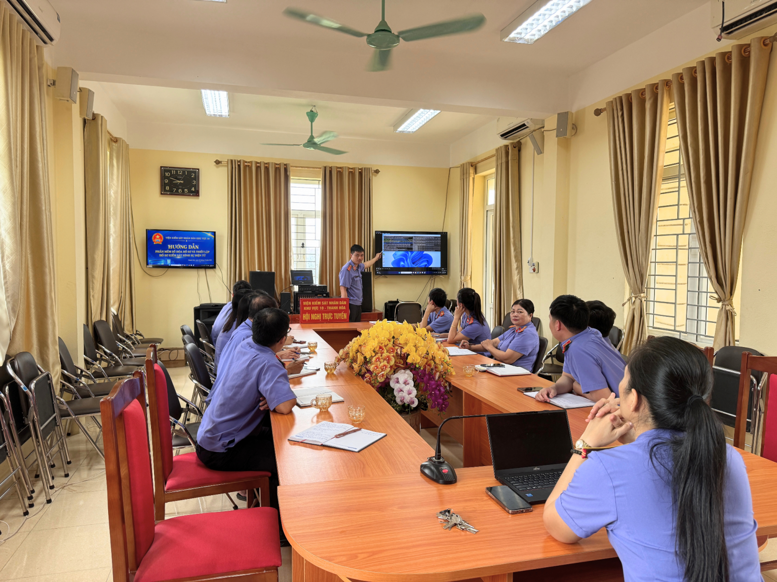 VKSND khu vực 10 - Thanh Hoá tổ chức tập huấn phần mềm số hóa hồ sơ và thiết lập hồ sơ kiểm sát hình sự điện tử
