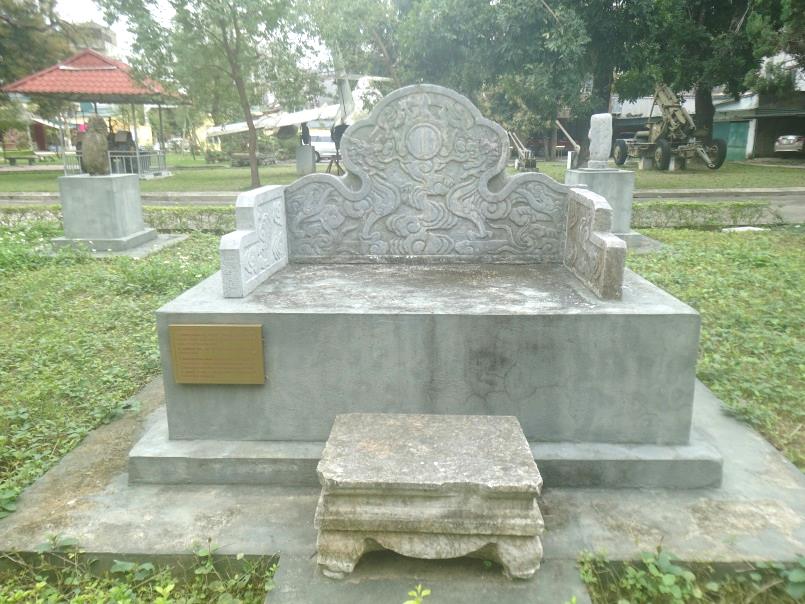 LONG NGAI – HƯƠNG ÁN