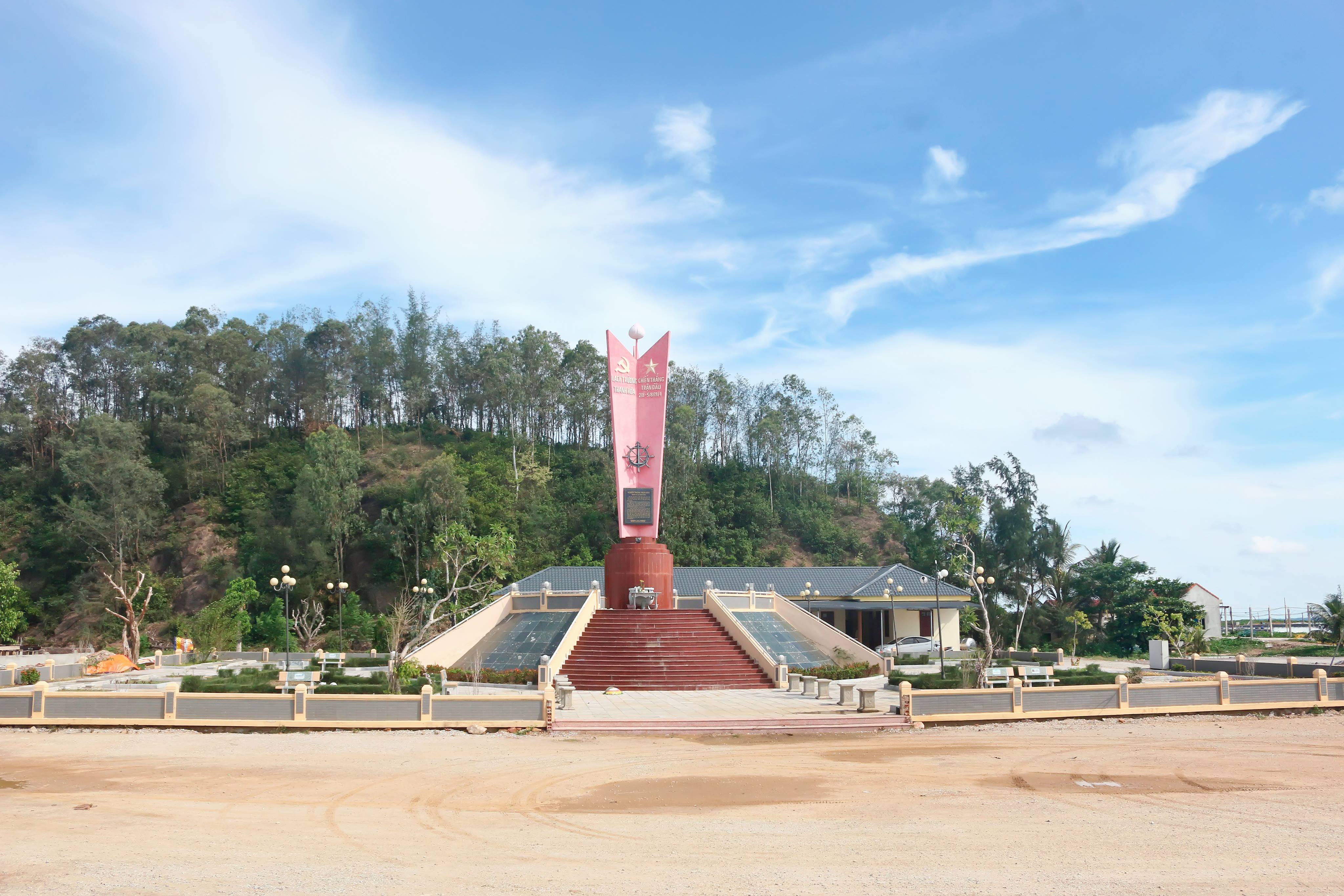 The first victory of the Vietnam’s people’s navy on august 5th, 1964 at border area in Thanh Hóa
