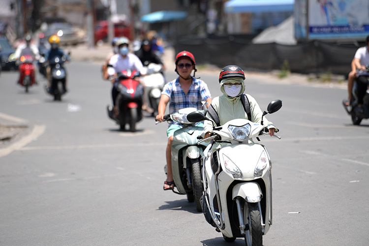 Từ 5 - 13/5, nhiều khu vực ngày nắng, chiều tối và đêm mưa dông