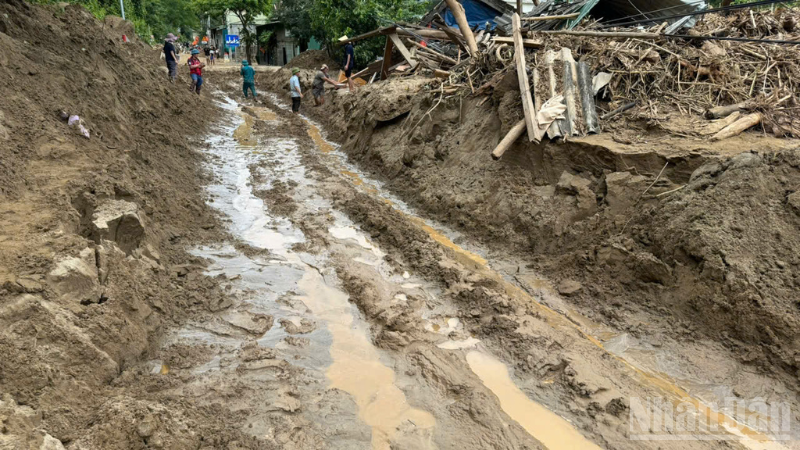 Giám sát chặt chẽ tình hình thiên tai ngày càng cực đoan