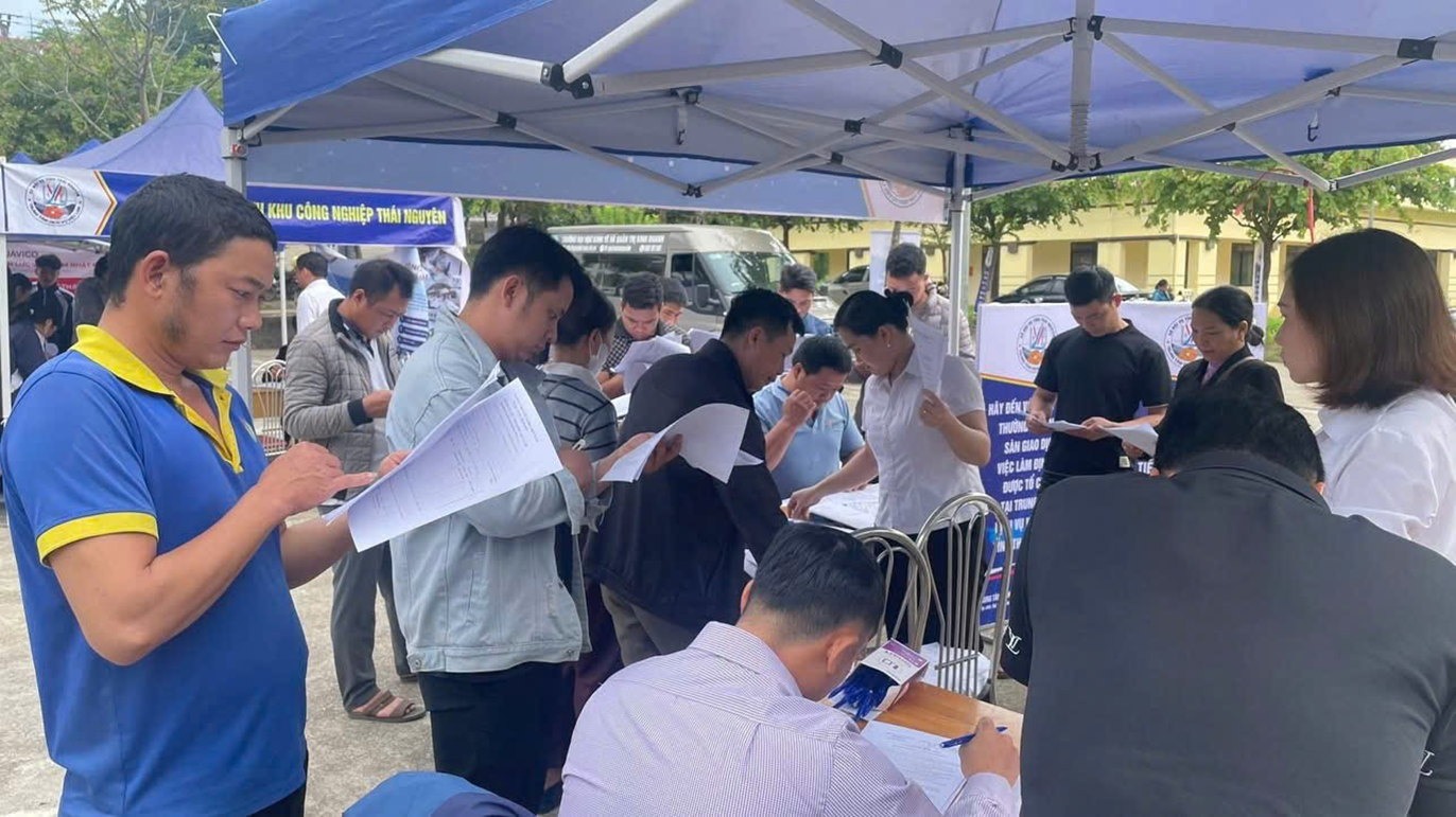 Xã Nà Phặc tỉnh Thái Nguyên đẩy mạnh hỗ trợ việc làm gắn với giảm nghèo bền vững