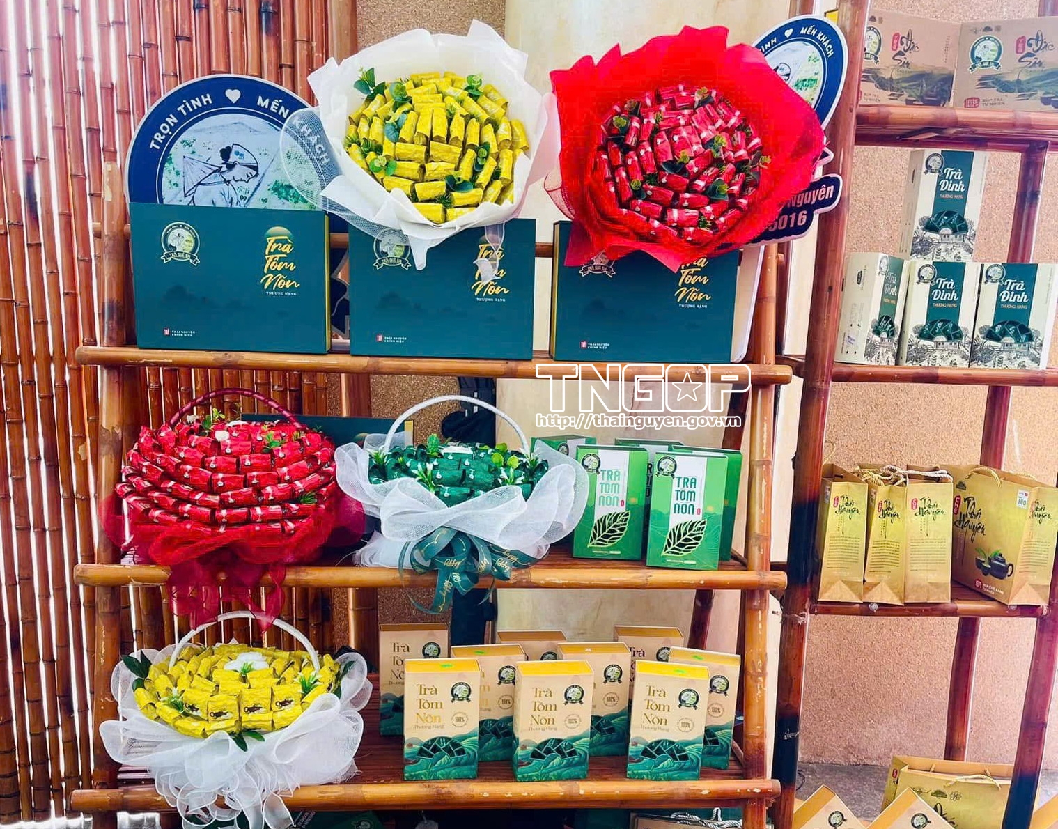 Chè Thái Nguyên vào vụ Tết