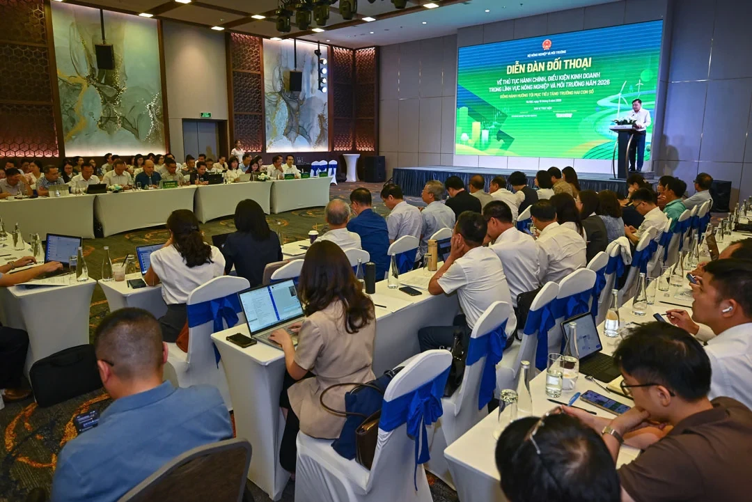 Đẩy mạnh cải cách thực chất, gỡ nút thắt thể chế