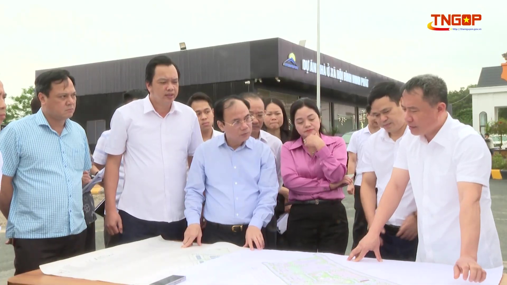 Thứ trưởng Bộ Xây dựng kiểm tra các dự án nhà ở xã hội tại Thái Nguyên
