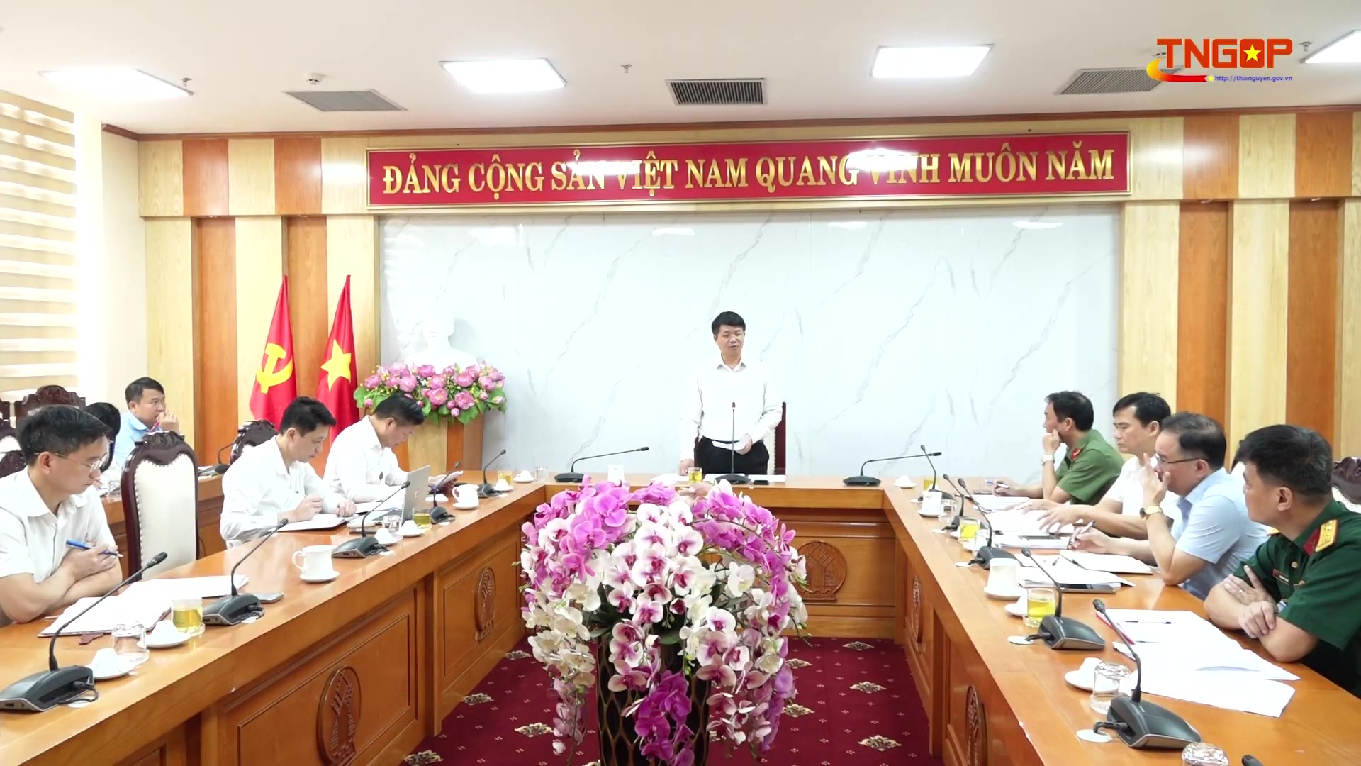 Họp nghe báo cáo tiến độ triển khai hỗ trợ xóa nhà tạm, nhà dột nát trên địa bàn tỉnh